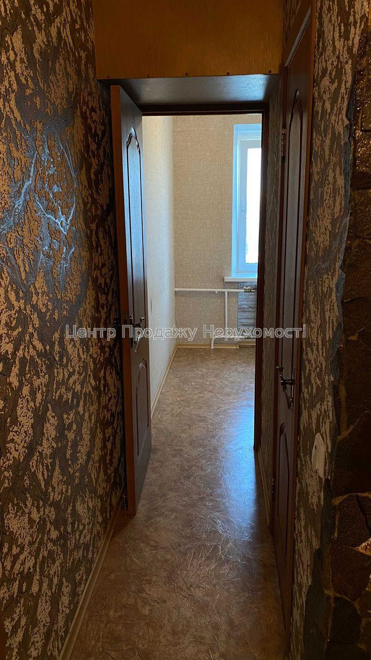 Фото Продам 1-кімнатну біля метро Дорогожичі10