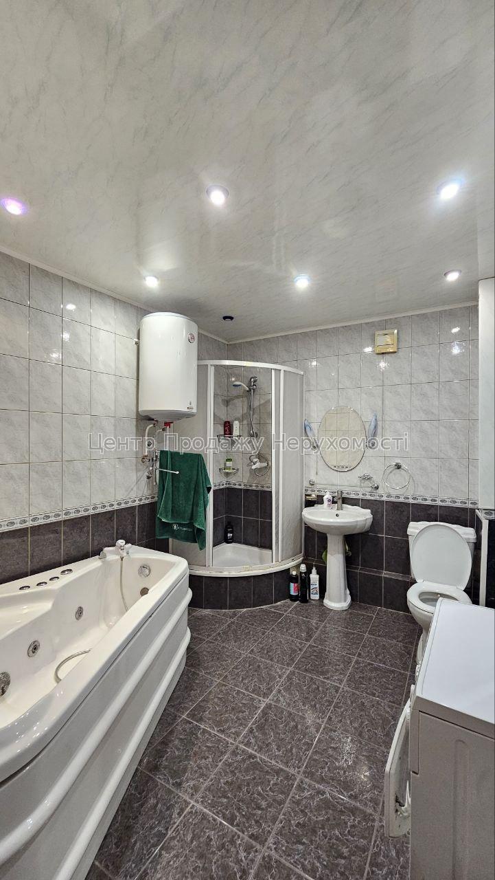 Фото Продам 3к. квартиру з ремонтом м. Масельського16
