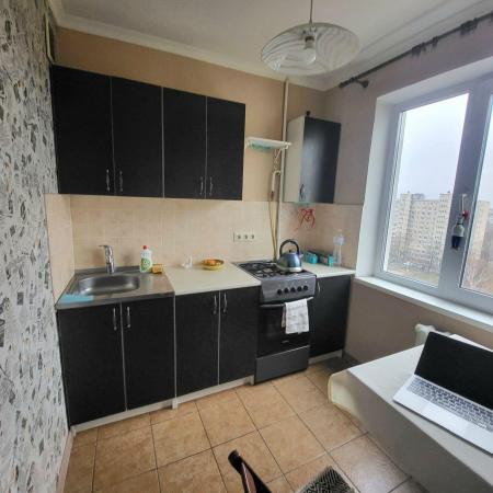 Продам 2-кімнатну квартиру