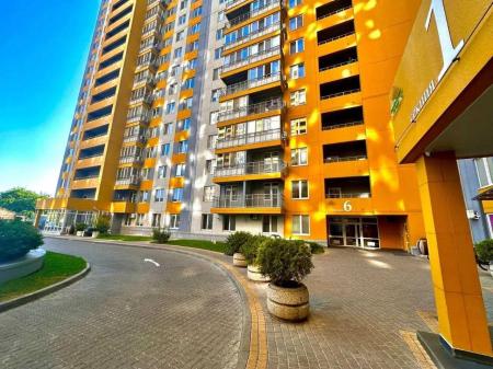 Продам 2-комнатную квартиру в новостройке, ЖК «Михайловский городок»