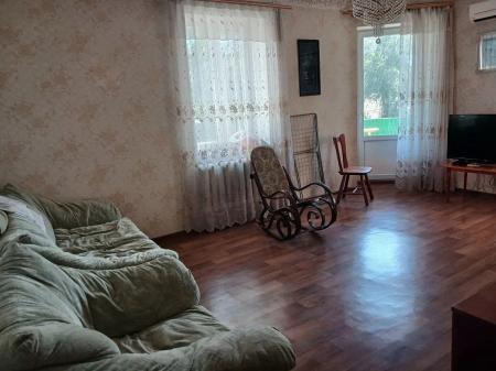 Продам 3-кімнатну квартиру