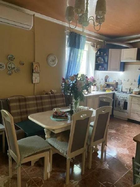 Продам 3-комнатную квартиру