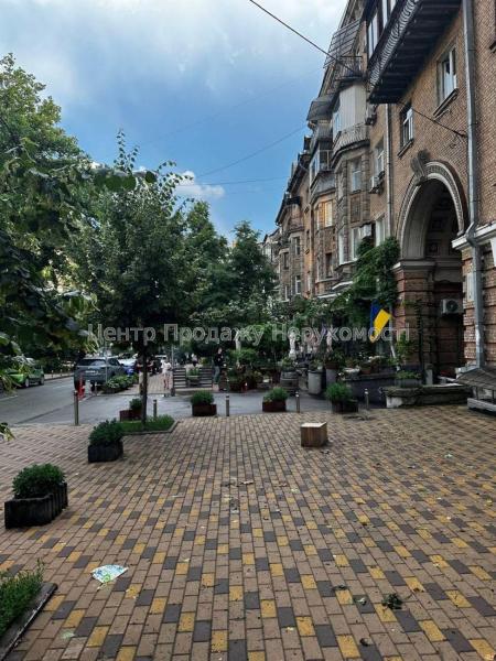 Продам 1-комнатную квартиру