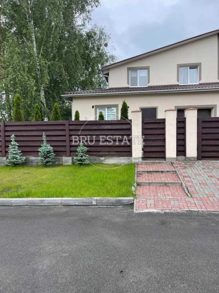 Продам 2-поверховий таунхаус