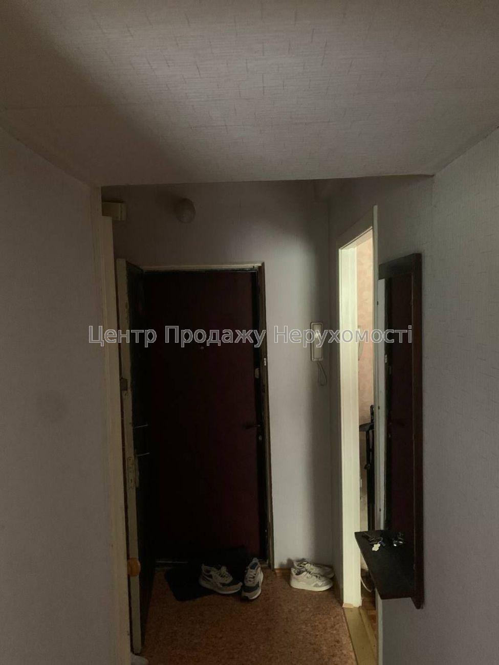 Фото Продам 1-кімнатну біля метро Лукьянівська6