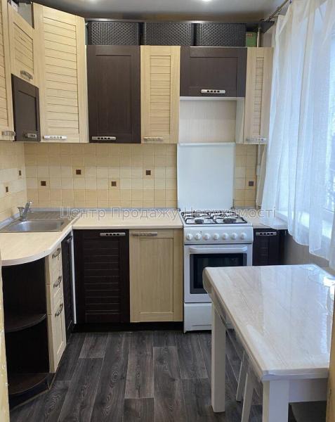 Продам 3-кімнатну квартиру