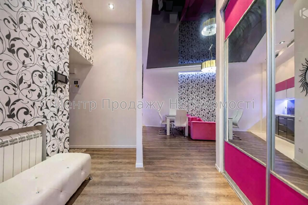 Фото Продам 3 к квартиру в центрі3