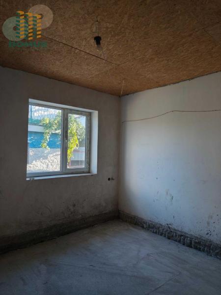 Продам 2-кімнатну квартиру