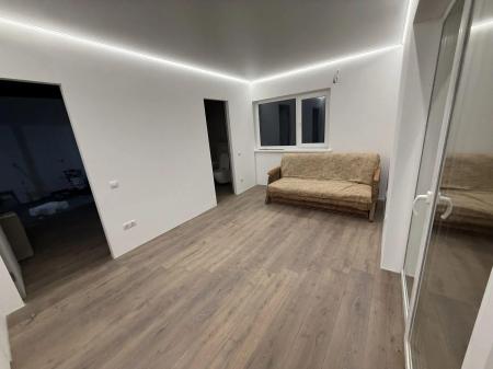 Здам частину 2-поверхового будинку