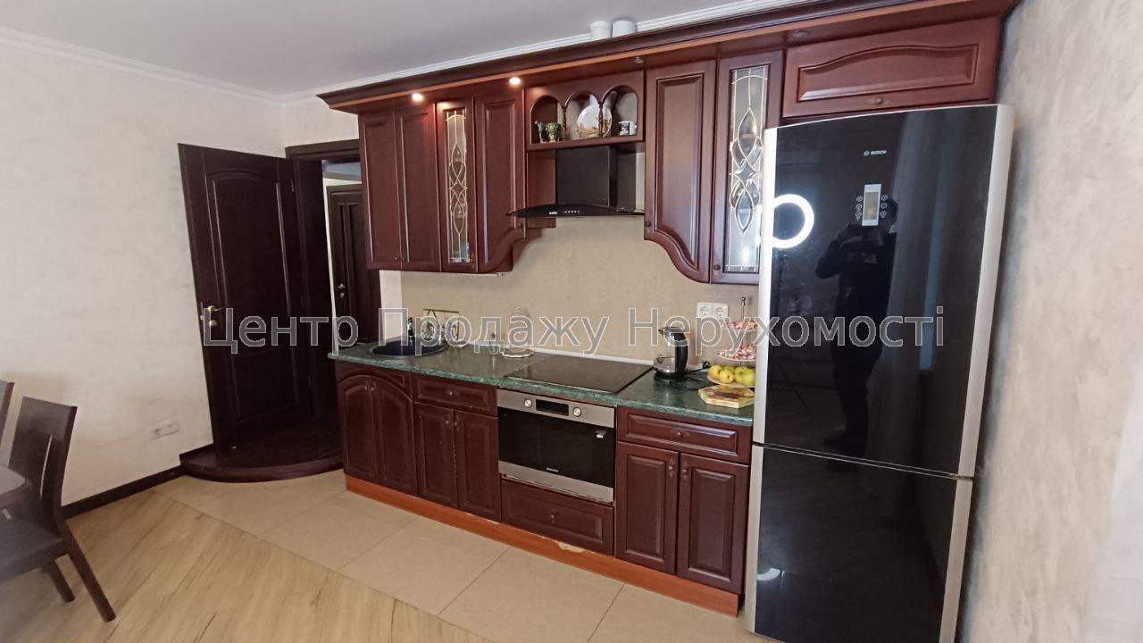 Фото Продам велику (62м2) 1к квартиру на Заліській 3а2