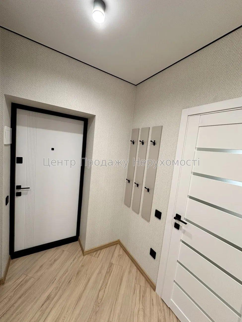 Фото Квартира 3 кімнатна в ЖК 