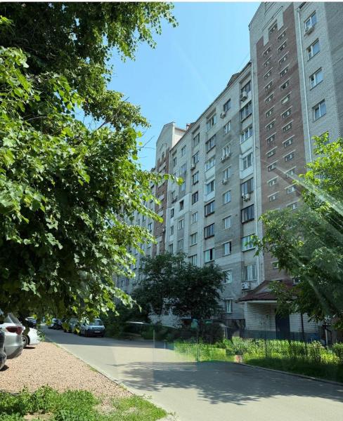 Продам 3-кімнатну квартиру