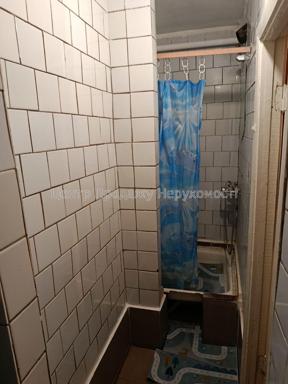 Фото Продаж кімнати13