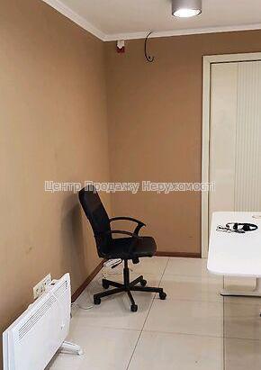 Фото Продам офіс на червоній лінії, метро Ботанічний Сад5