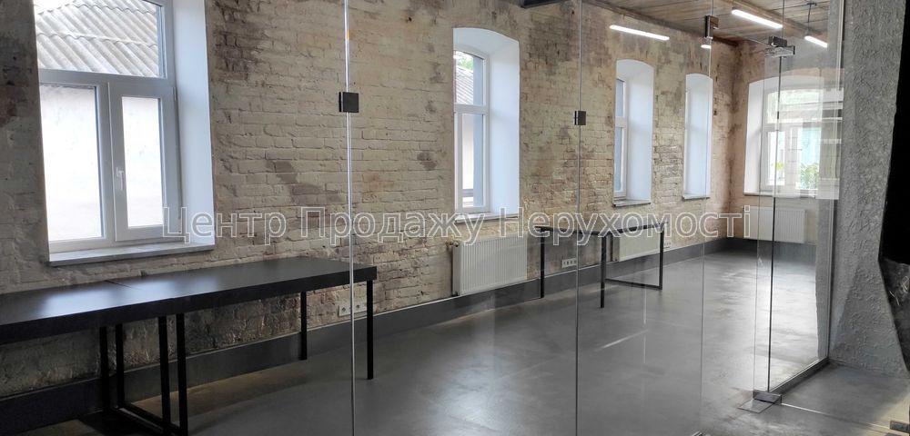 Фото Продам приміщення з сучасним ремонтом, метро Захисників України2