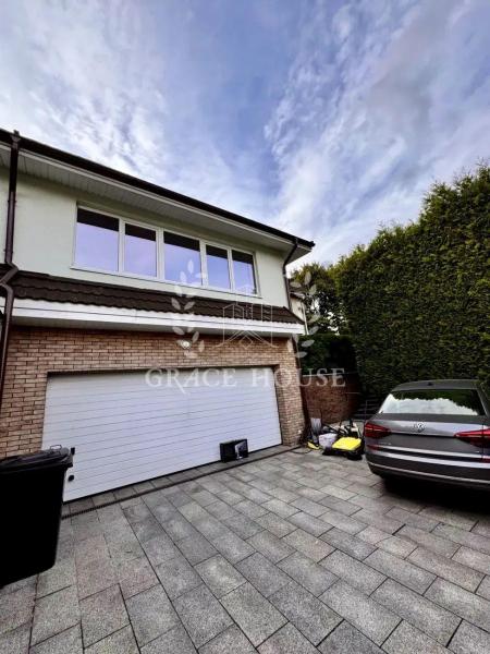 Здам 3-поверховий будинок