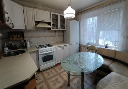 Продам 3-кімнатну квартиру