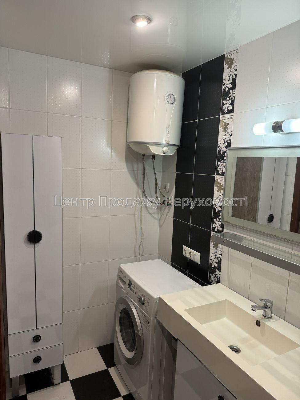 Фото Продаж3 кімнатной квартири, метро Олексіївська, Олексіївка, G810