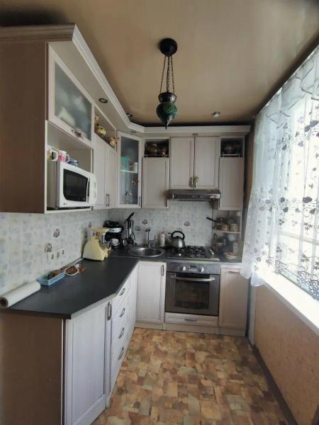 Продам 2-кімнатну квартиру