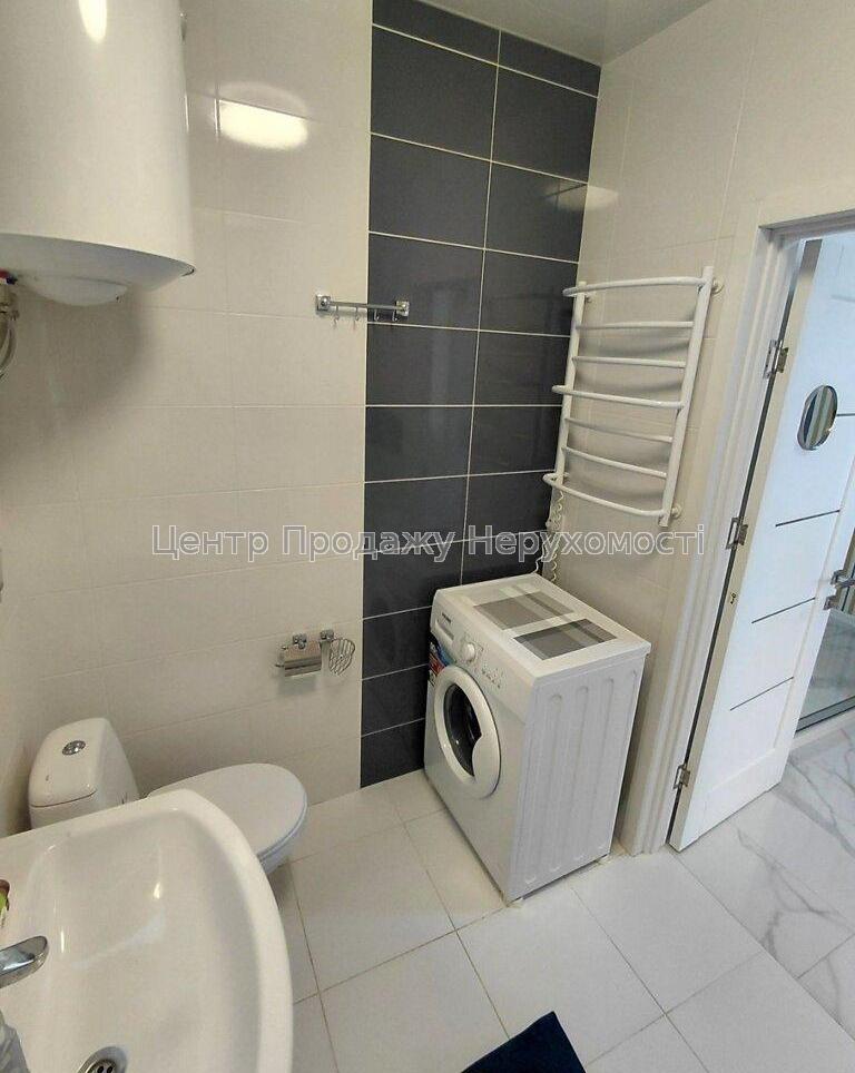 Фото R8 Продам 1кімнатну квартиру в новобудові ЖК