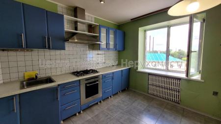 Продам 3-кімнатну квартиру в новобудові