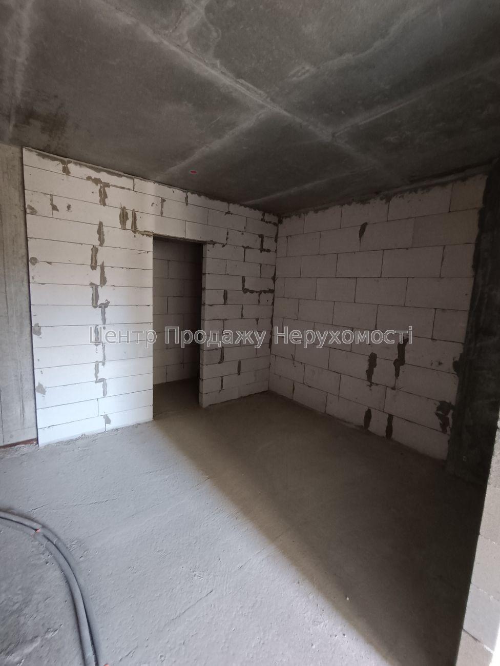 Фото Продам 1-кімнатну в ЖК Південний квартал11