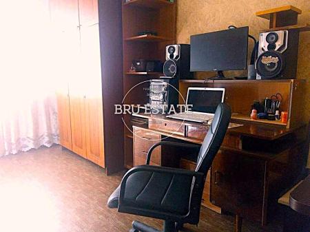 Продам 3-кімнатну квартиру