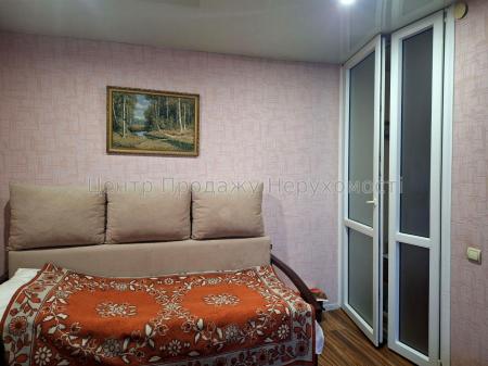 Продам 2-кімнатну квартиру