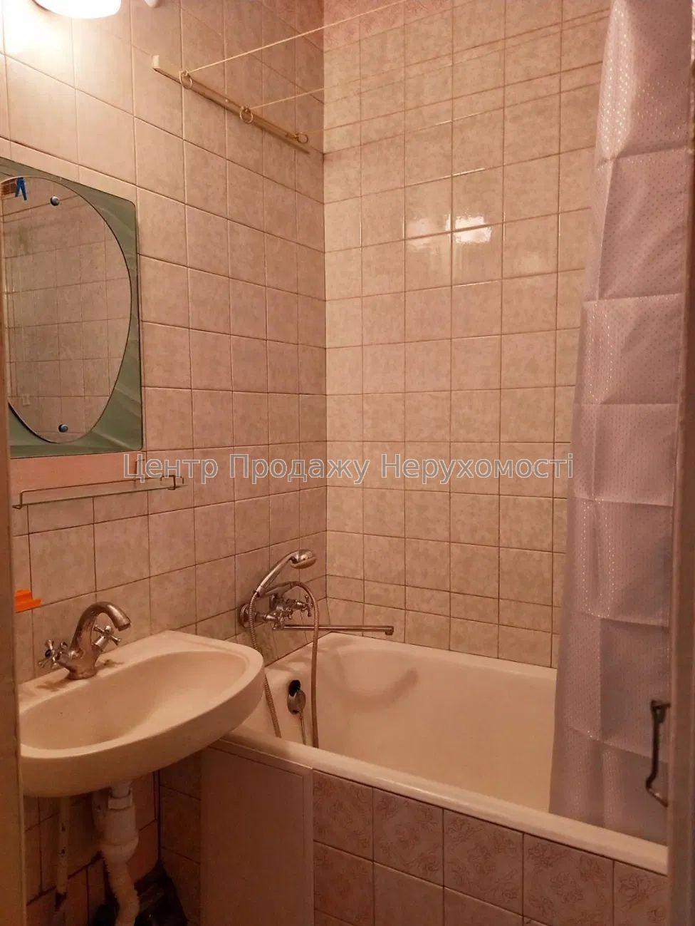 Фото Продається 2-кімнатна квартира в Харкові. Салтівка7