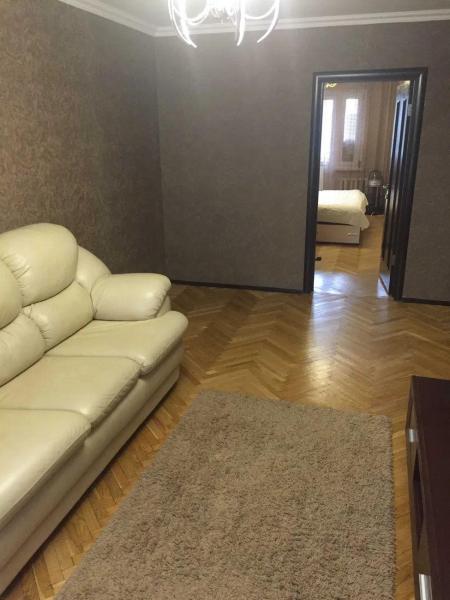Продам 3-кімнатну квартиру