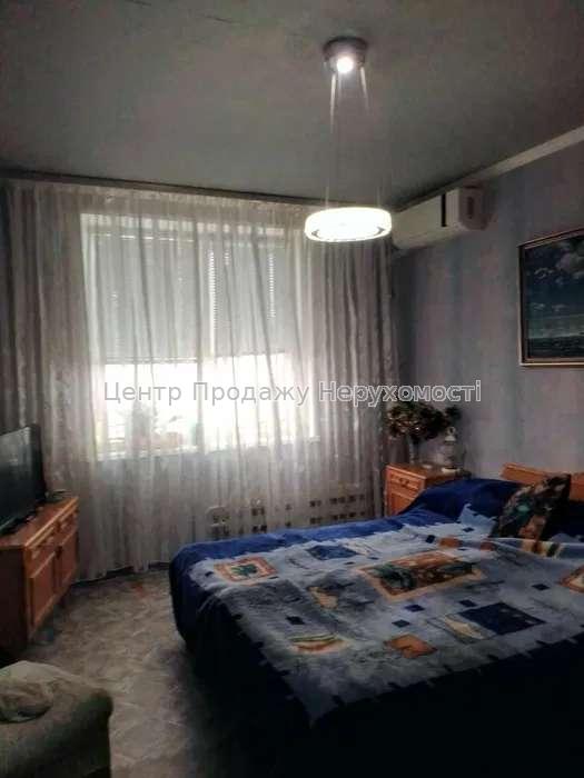 Фото Продається трьохкімнатна квартира в Харкові. Салтівка4