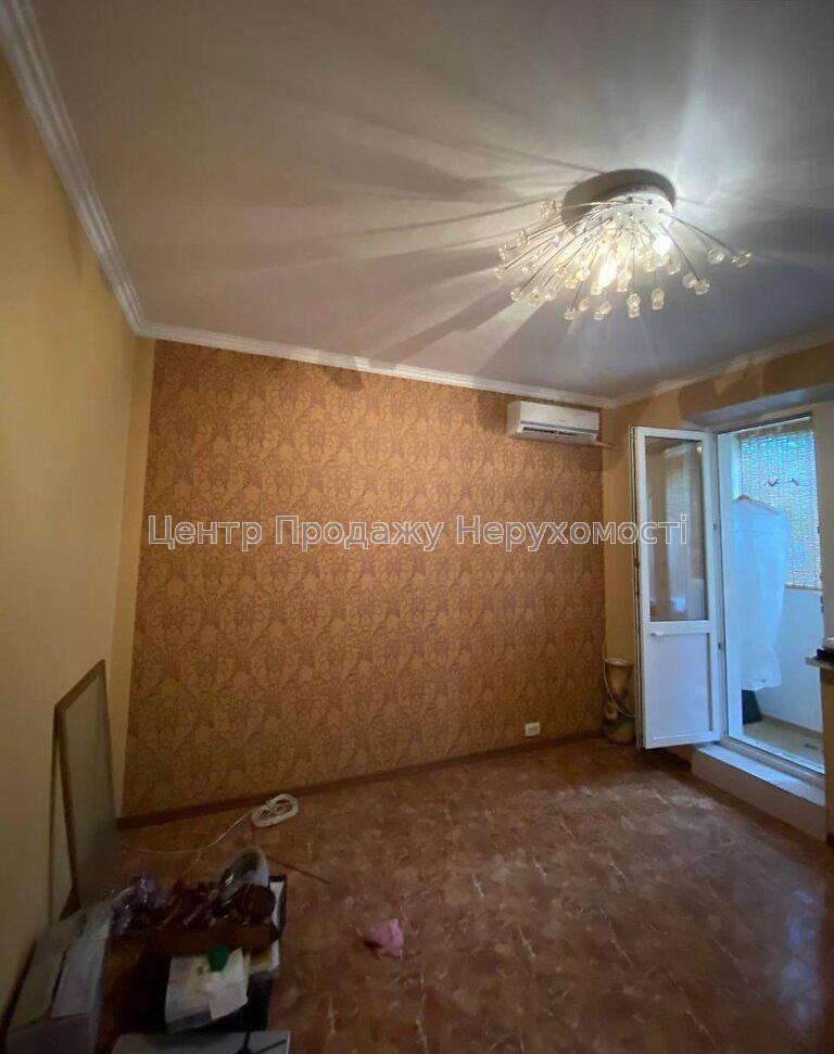 Фото Продається 2-кімнатна квартира у Харкові. Салтівка6
