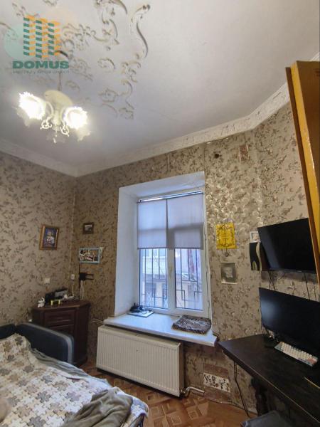 Продам 2-кімнатну квартиру