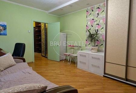 Продам 3-комнатную квартиру