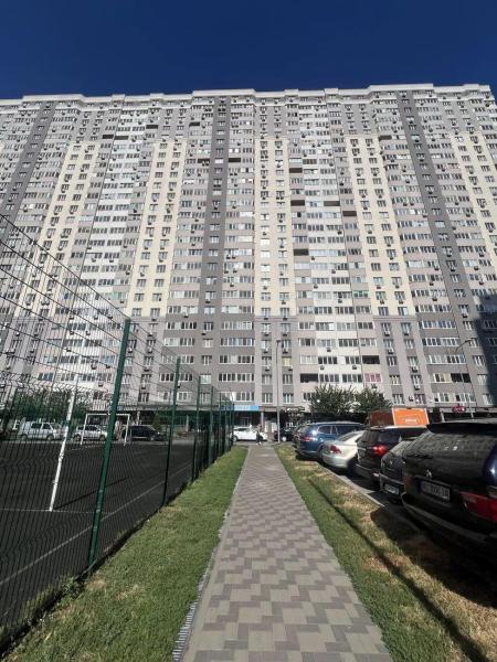 Продам 3-комнатную квартиру