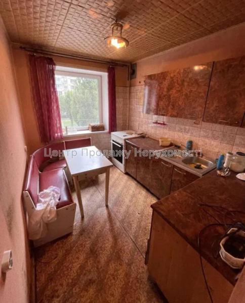 Продам 3-кімнатну квартиру