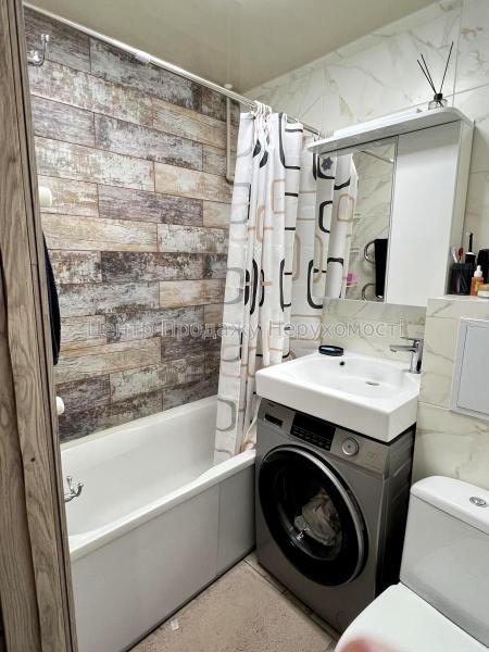 Продам 2-кімнатну квартиру