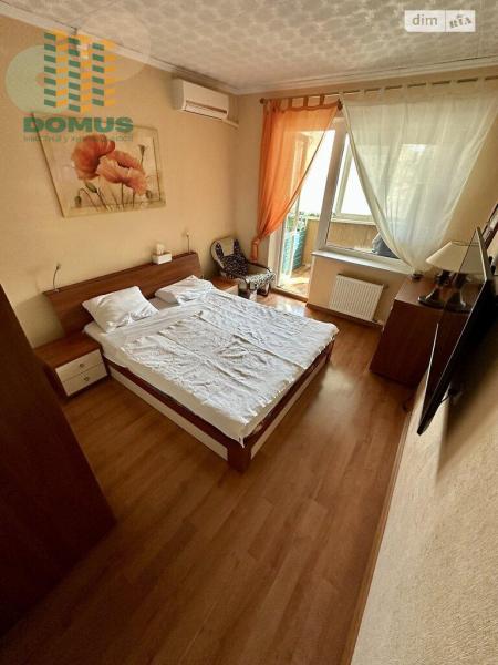 Продам 3-кімнатну квартиру