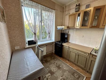 Продам 2-кімнатну квартиру