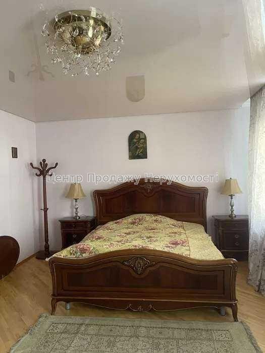 Фото Продам квартиру в центрі Києва8