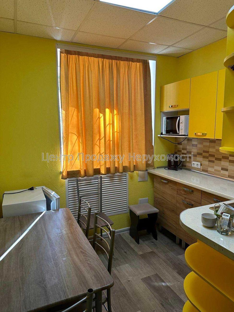 Фото Продам приміщення біля метро Вокзальна12