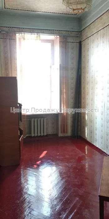 Фото Продам 4к квартиру під ремонт8