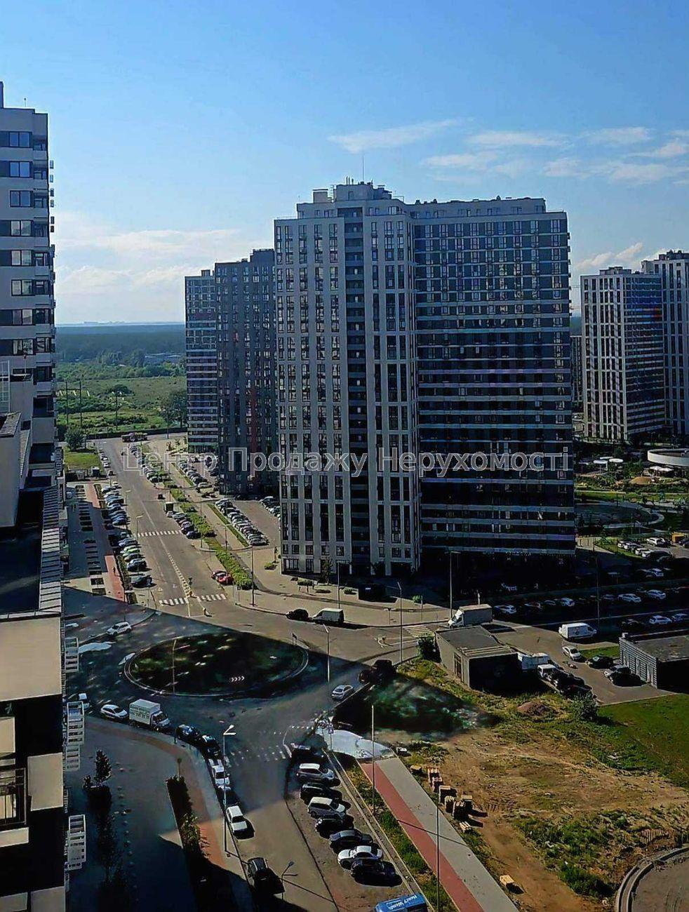 Фото Продаж квартири10