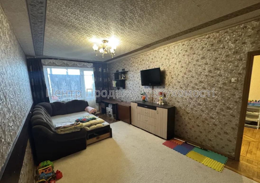 Фото Продаж 2 кімнатної квартири , метро Перемоги, G85