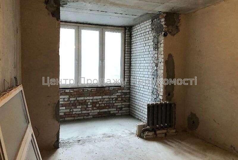 Фото Продаж 2к квартири 77.98 кв,метро Позняки10