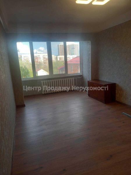 Продам 2-комнатную квартиру