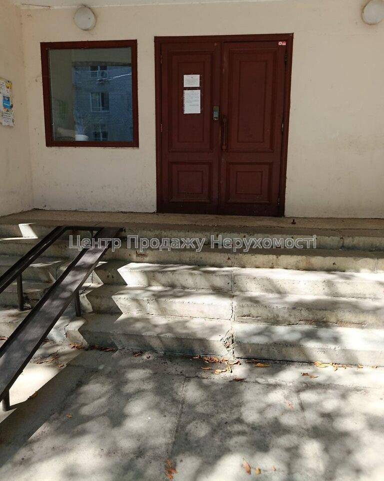 Фото Продається в гуртожитку кімната в Києві5