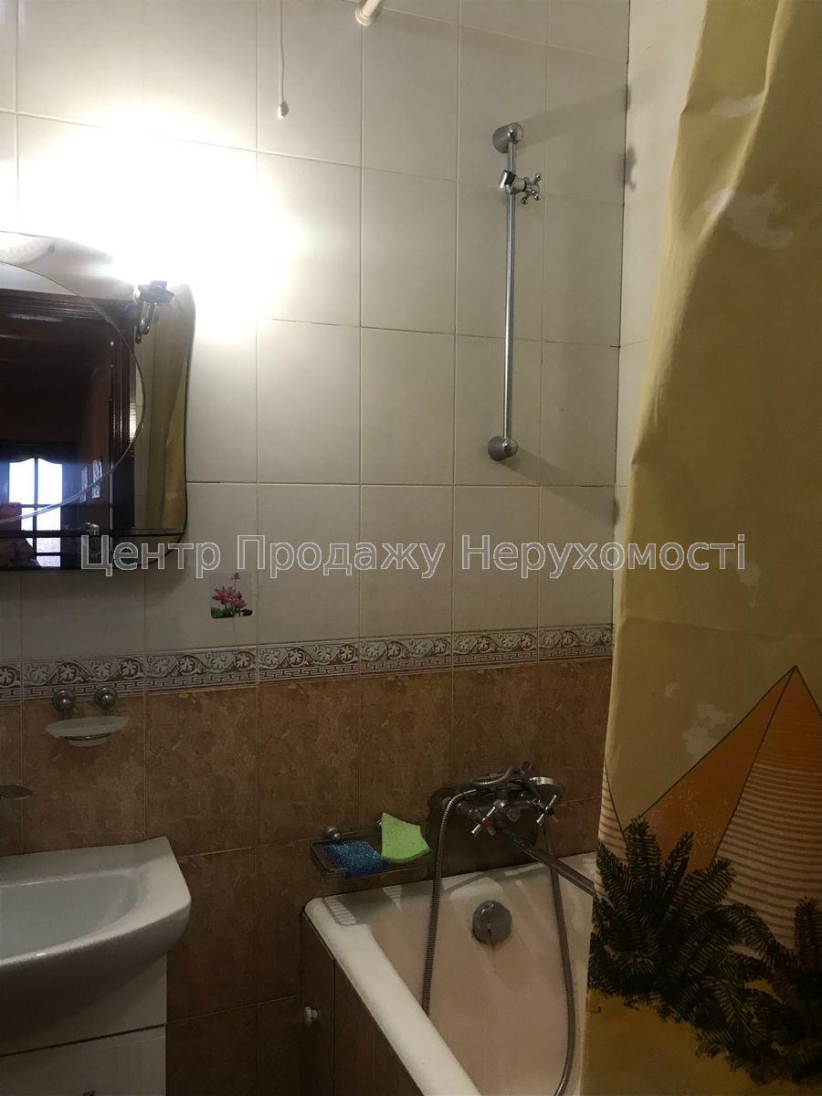 Фото Продам 2к квартиру у центрі міста14