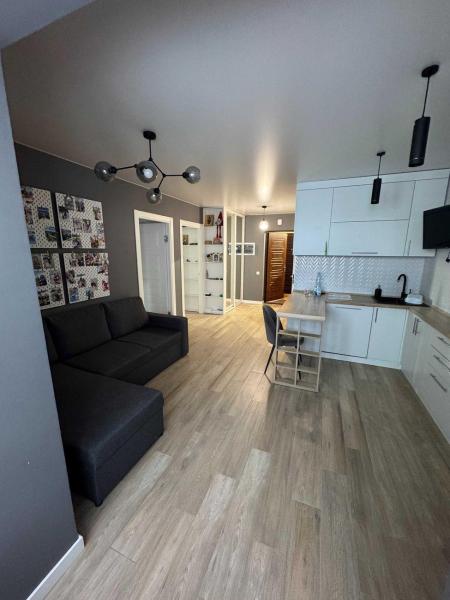 Продам 2-кімнатну квартиру