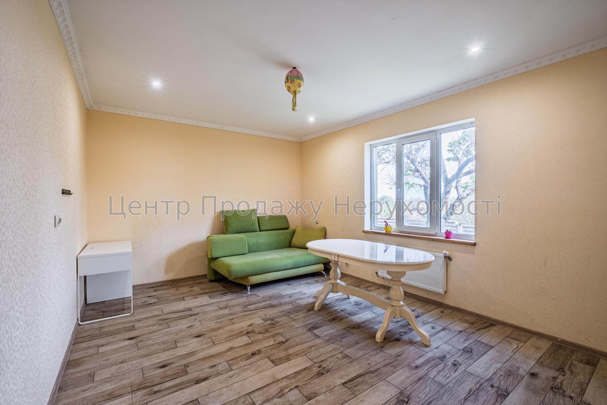 Фото Продам Будинок, який працює без світла26